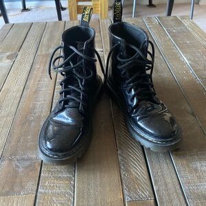 Women's Dr. Martens AirWair Luana Black Glitter Combat Boots Size 7 38